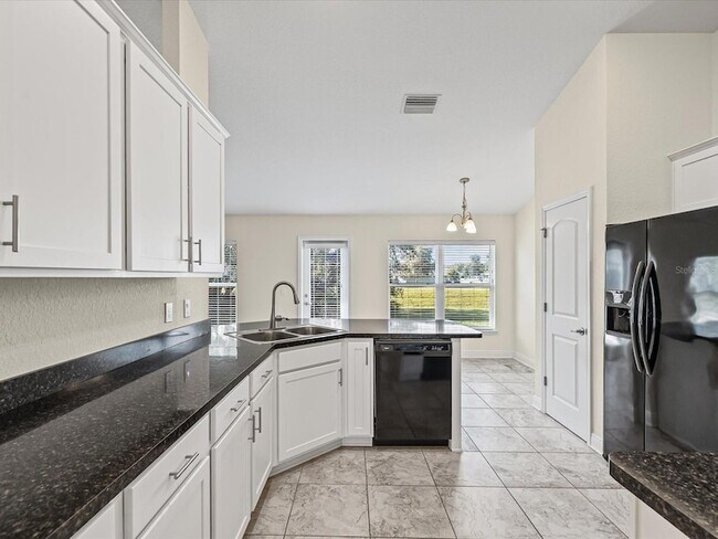 Building Photo - 12498 Stevie Marie Ct