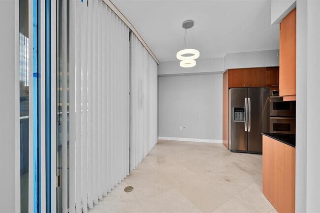 Building Photo - 333 Las Olas Way