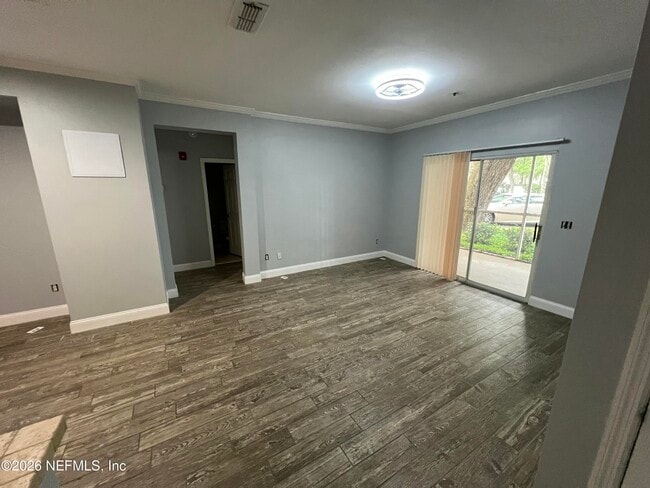 Building Photo - 160 Veracruz Dr
