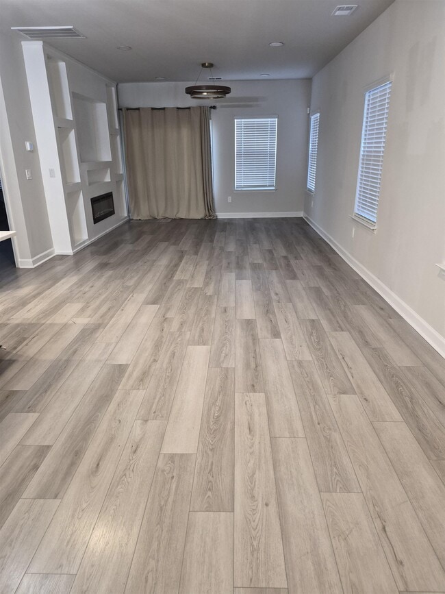 Building Photo - 4320 Falls Oaks St