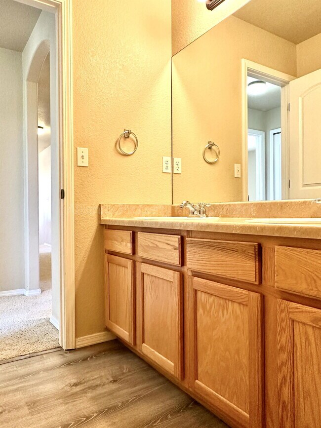 Building Photo - 8361 Winding Passage Dr