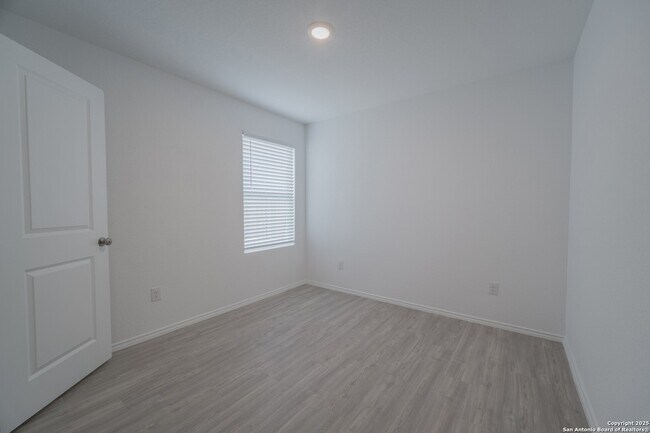 Building Photo - 2737 Green Finch