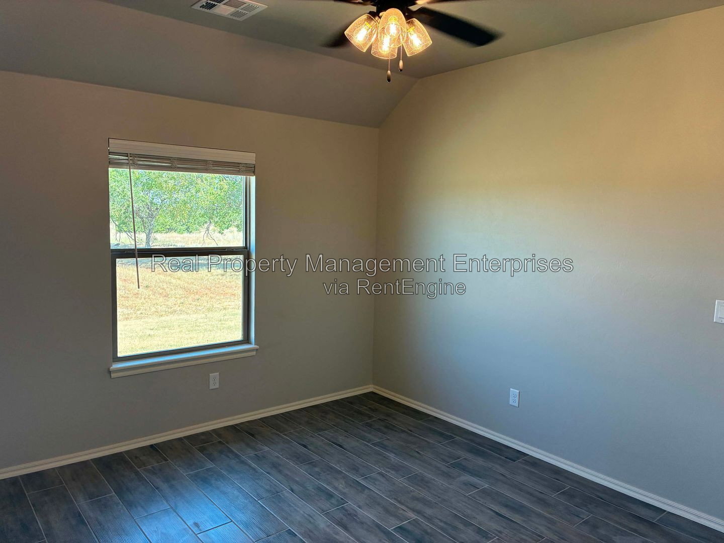 Building Photo - 2571 Gallant Fox Ter