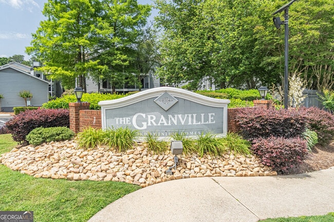 Building Photo - 547 Granville Ct