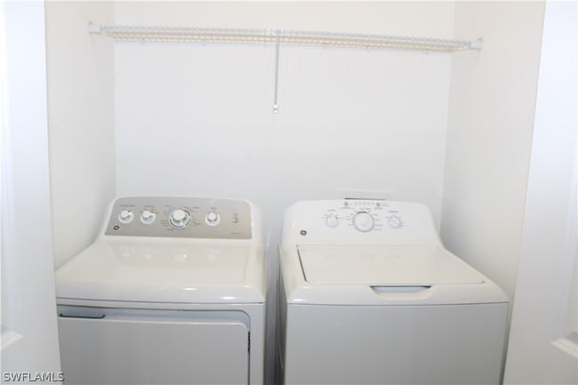 Building Photo - 5527 Double Eagle Cir