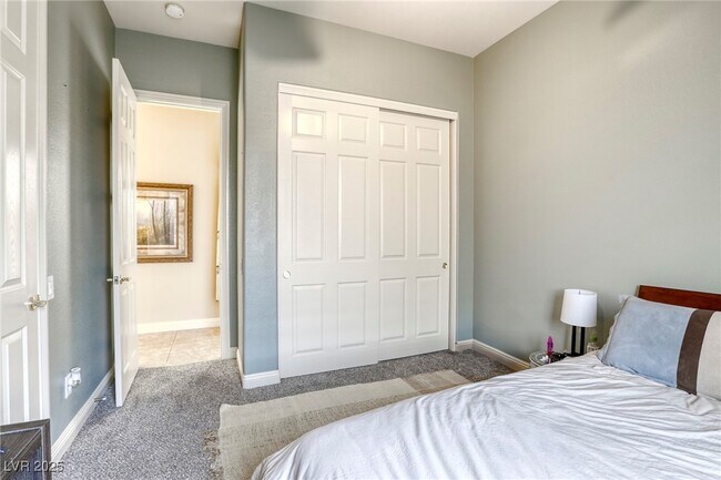 Building Photo - 7286 Mt Kearsarge St