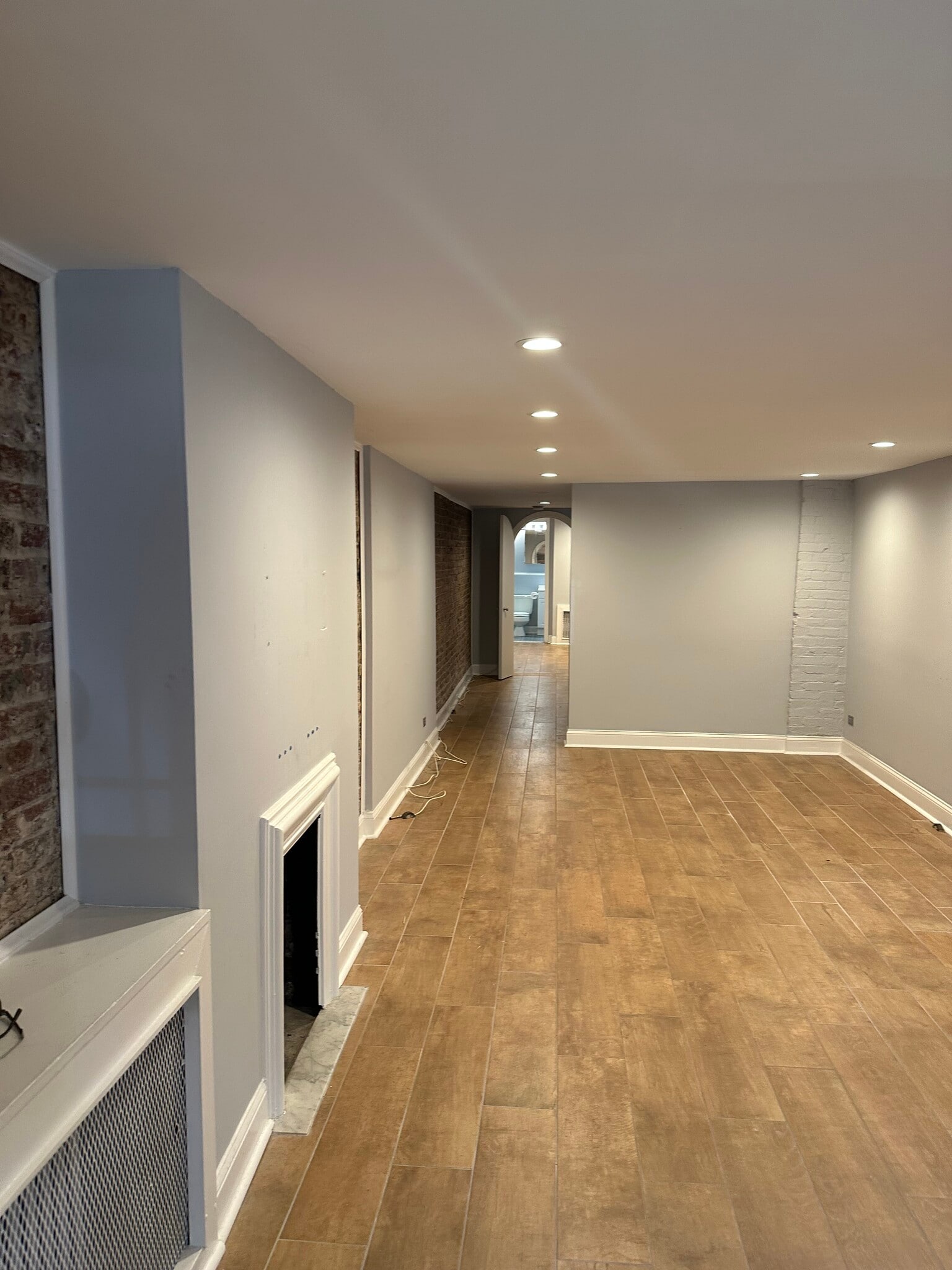 Building Photo - 1721 Riggs Pl NW