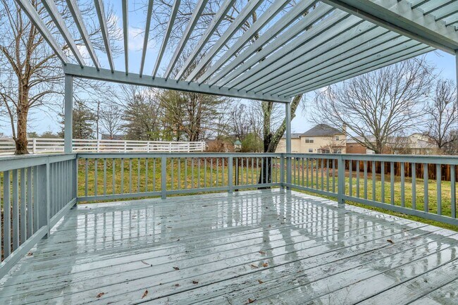 Building Photo - Spotless home for rent in sought after Fie...
