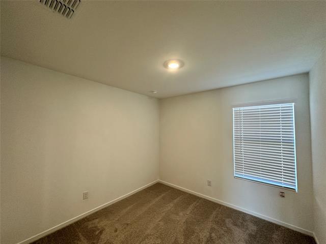 Building Photo - 1037 Raintree Rd