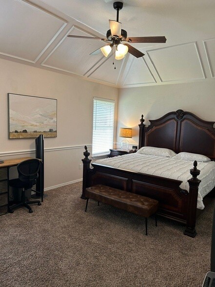 Building Photo - 5005 Shadowood Trl