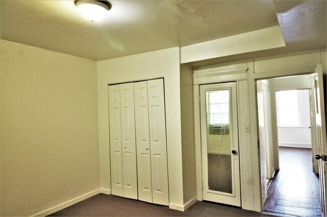 Building Photo - 2024/2025 JHU Homewood Off-Campus 6bd/3ba ...