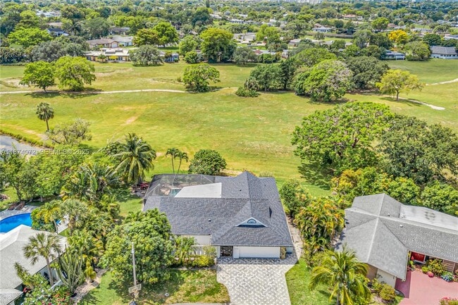 Building Photo - 5706 Guava Dr