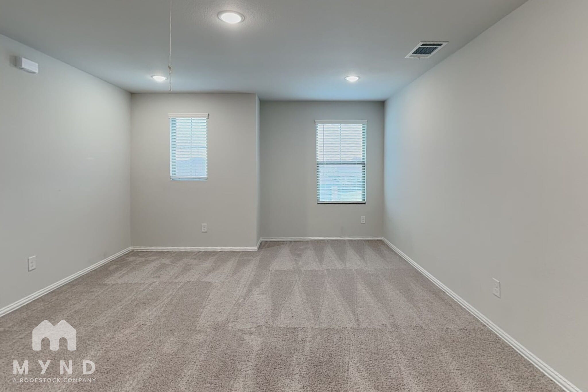 Building Photo - 545 Meadow Run Dr