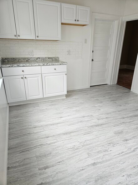 Building Photo - 108 Geary St