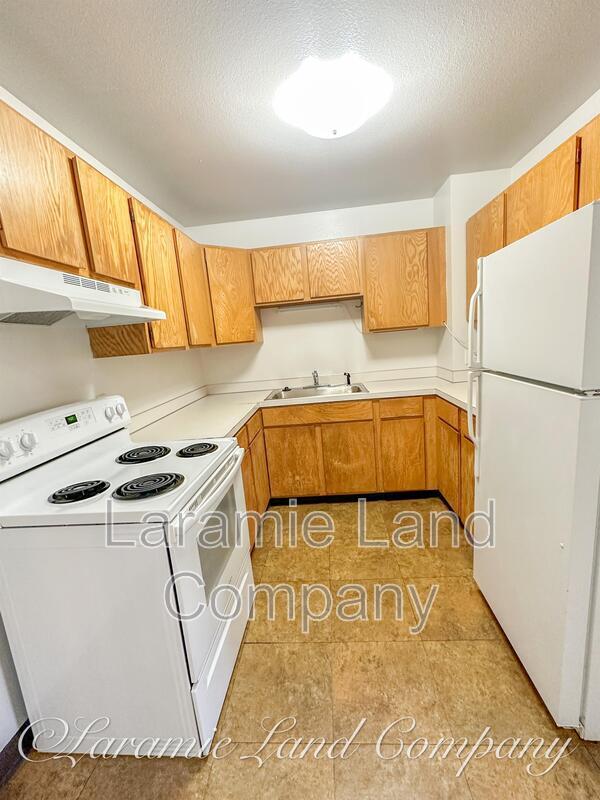 Building Photo - 1158 N 17th St