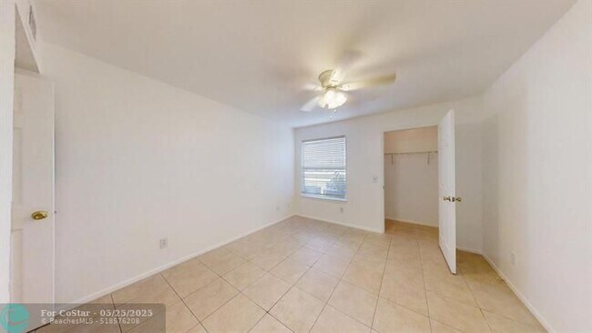 Building Photo - 1705 Palm Cove Blvd