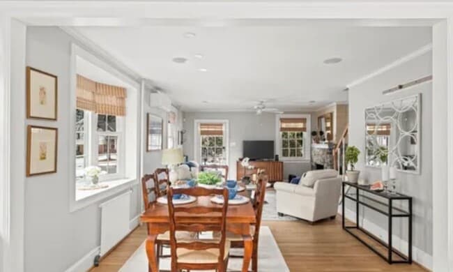 Building Photo - 444 St Davids Ave