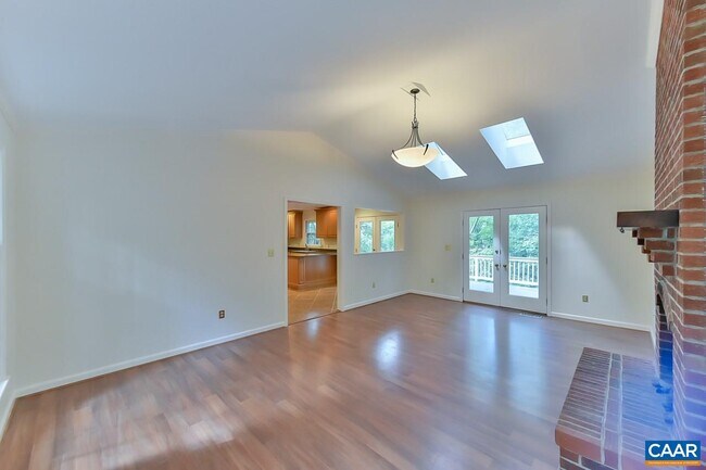 Building Photo - 1012 Wildmere Pl