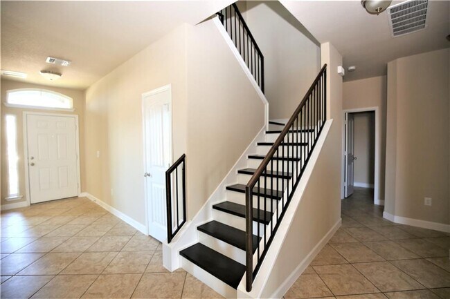 Building Photo - 46 Churchill Farms Dr