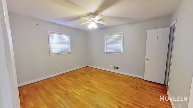 Building Photo - 4902 College Acres Dr