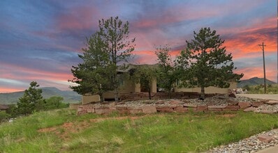 Building Photo - 4 bedroom, 3 bath with separate ADU