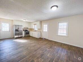 Building Photo - Your Next Home in Greer Freshly Remodeled!