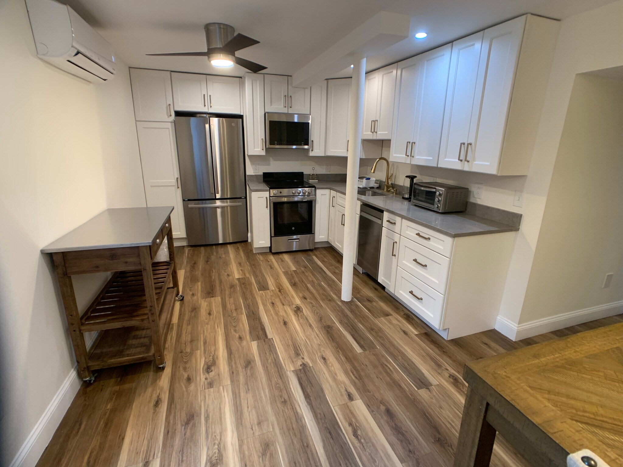 Building Photo - 165 Chiswick Rd