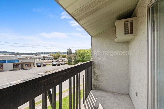 Building Photo - 2807 E Boone Ave