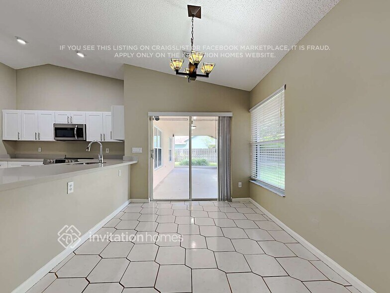 Building Photo - 13837 Folkestone Cir