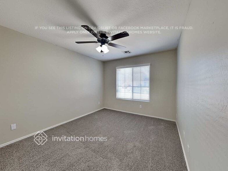 Building Photo - 2325 W Hayden Peak Dr