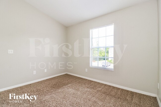 Building Photo - 1251 Charlesworth Dr