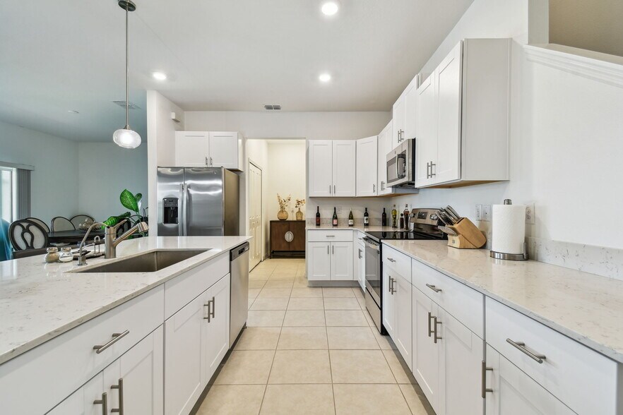 Building Photo - 10380 Lavender Aster Trl