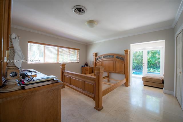 Building Photo - 928 Escobar Ave