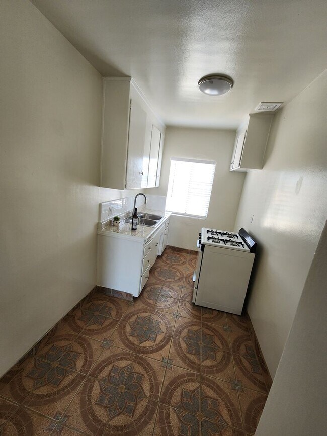 Interior Photo - Lawndale Acres