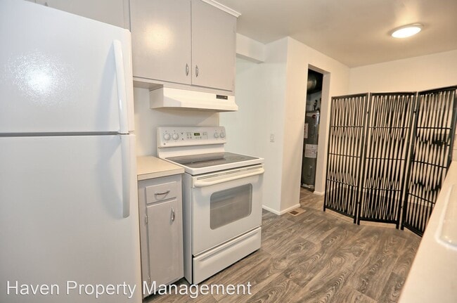 Building Photo - 2 br, 1 bath House - 11673 SE 163rd St