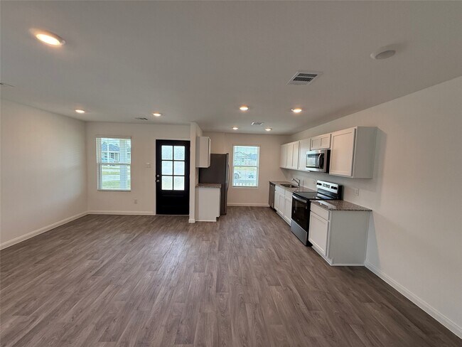Building Photo - 12010 William Trails Cir