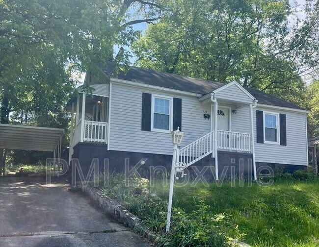Building Photo - 926 Ledgerwood Ave
