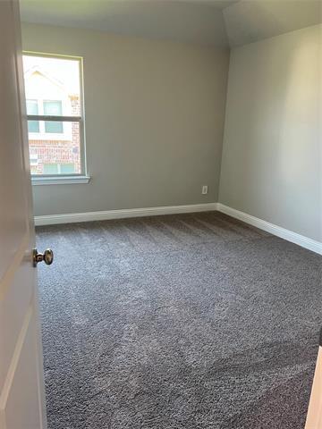 Building Photo - 521 Sequoia St