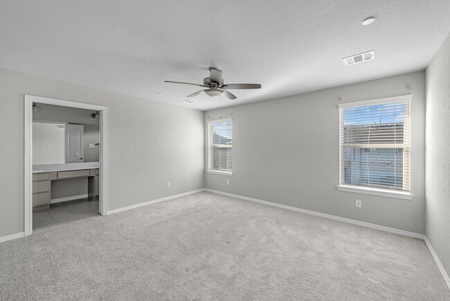 Building Photo - 8041 Scanlan Trl