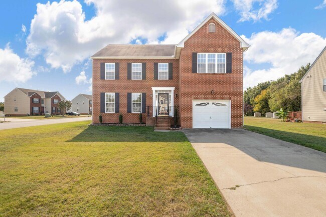 Primary Photo - 4 Bedroom 2.5 bath home in Varina!