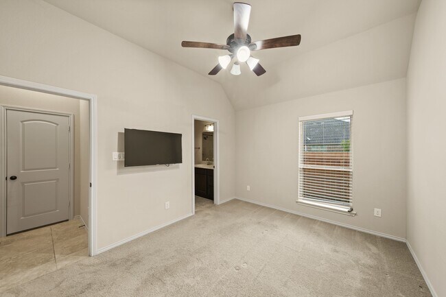 Building Photo - 1303 Paradise Creek Ln