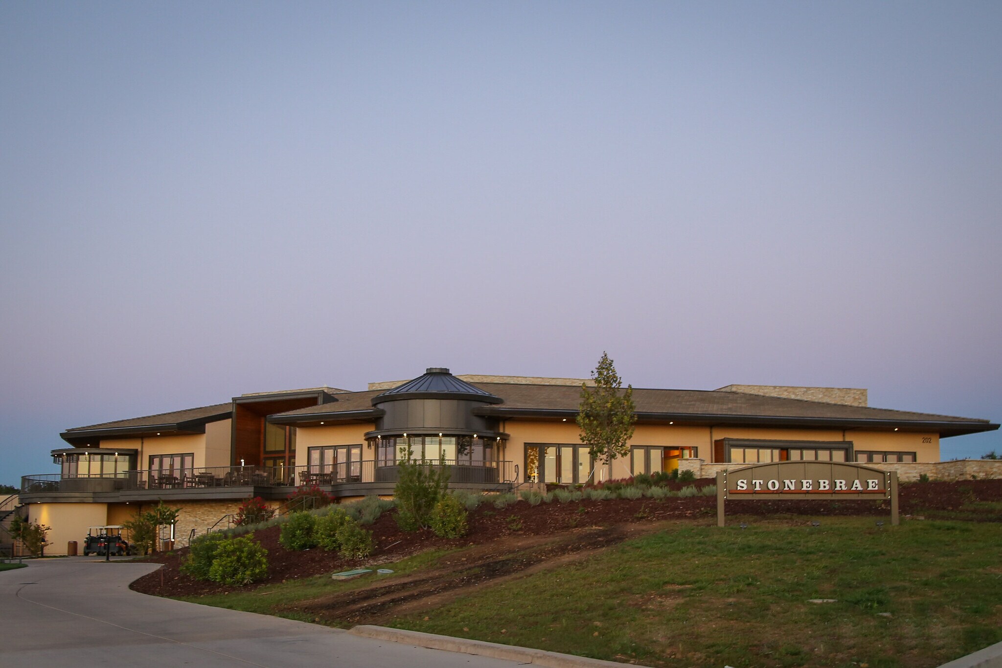 Stonebrae Country Club - 116 Arundel Dr