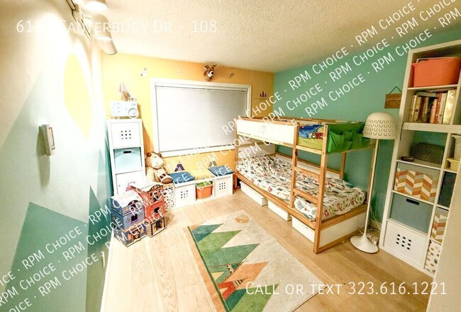 Building Photo - 6151 Canterbury Dr