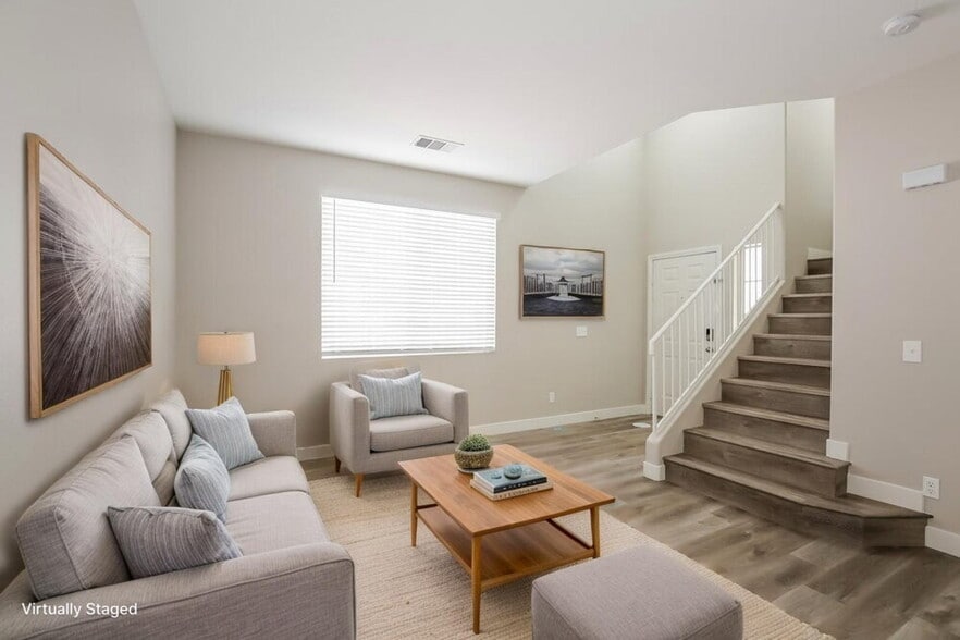 Building Photo - 1002 Tidal Foam Ct