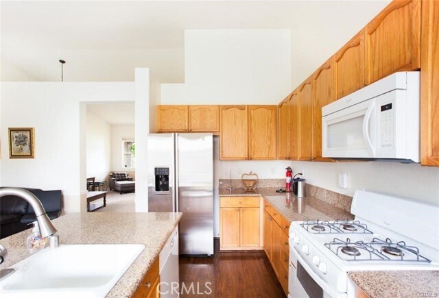 Building Photo - 14142 Fairchild Dr