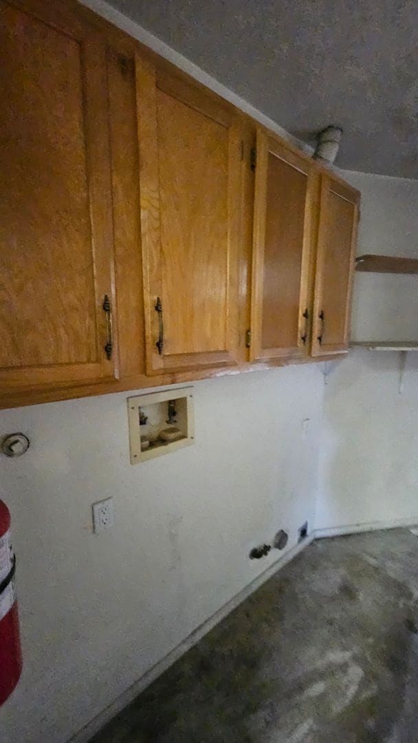 Building Photo - Martha Street NE-2208