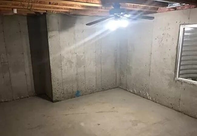 Building Photo - 2280 Pinyon Jay Dr