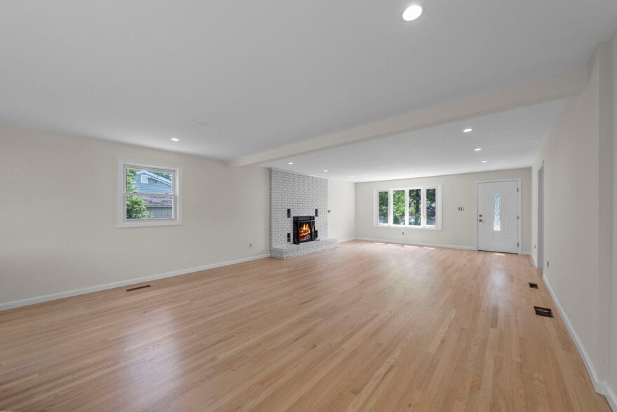 Building Photo - 3 Park Pl