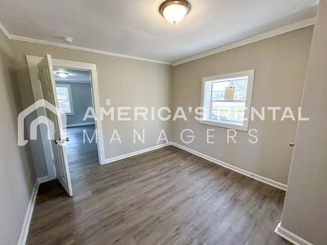 Building Photo - Home for rent in Adamsville!