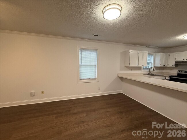Building Photo - 131 McKendree Rd